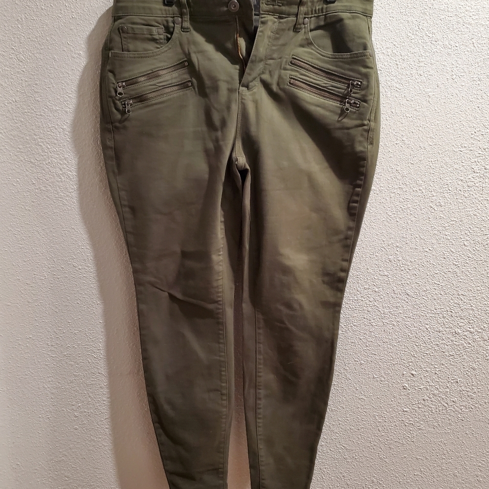 Torrid size 16T jean